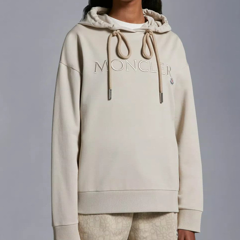 MONCLER EMBROIDERED LOGO HOODIE J10938G0001689A1K20J