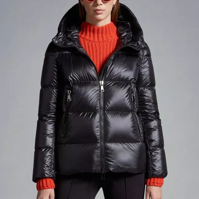 MONCLER SERITTE SHORT DOWN JACKET I20931A20000C0151999