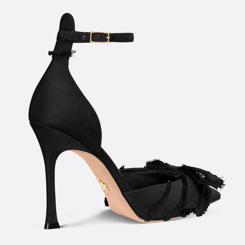 Adiorable Pumps