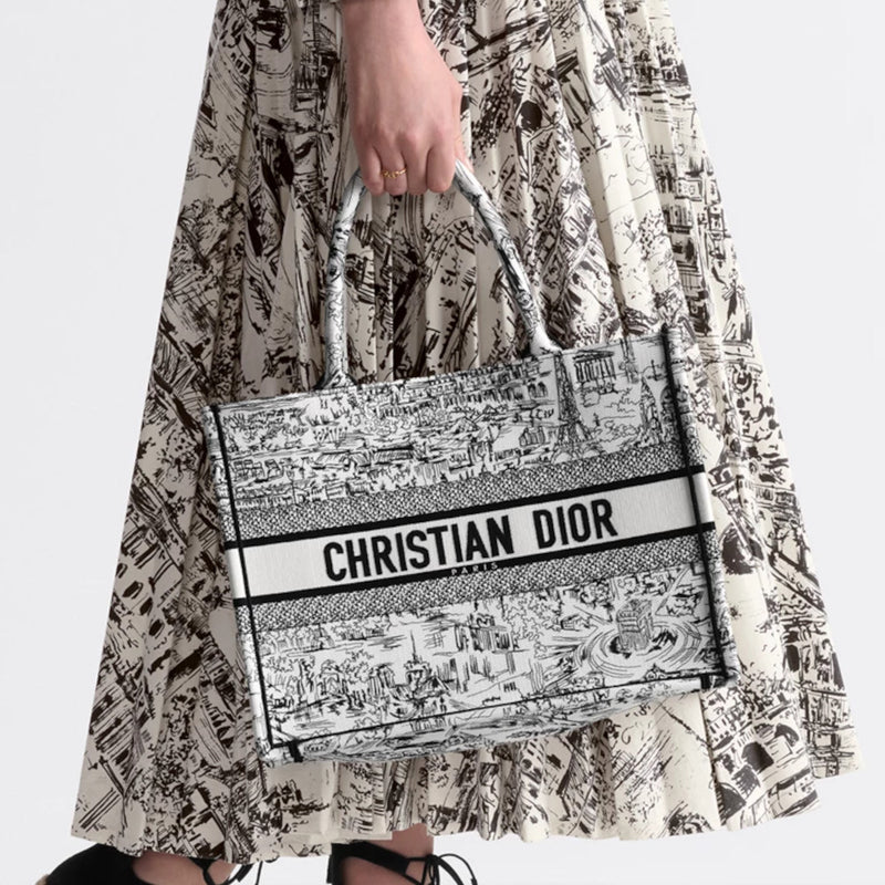 Medium Dior Book Tote