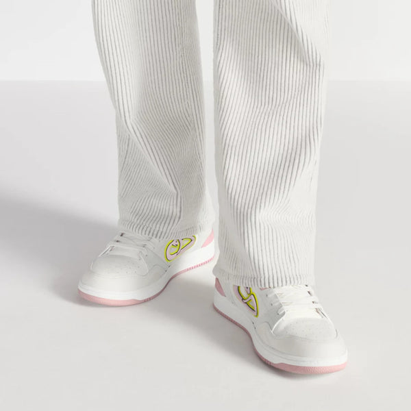 B57 Dribble Low Top Sneaker