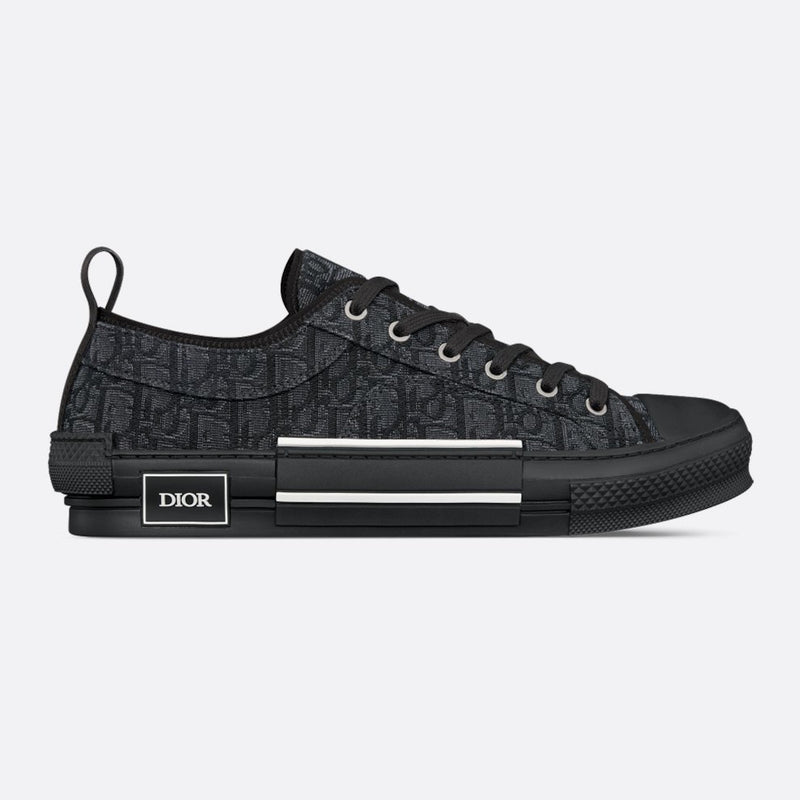 B23 League Low Top Sneakers
