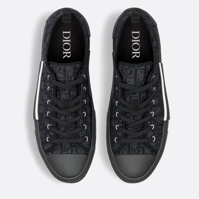 B23 League Low Top Sneakers
