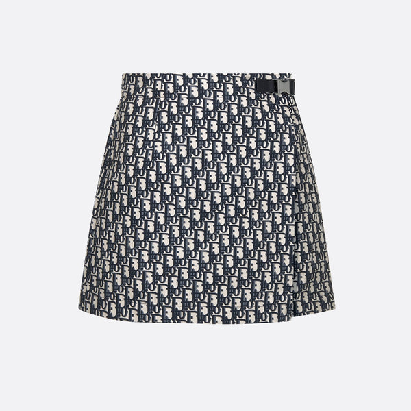 Skort