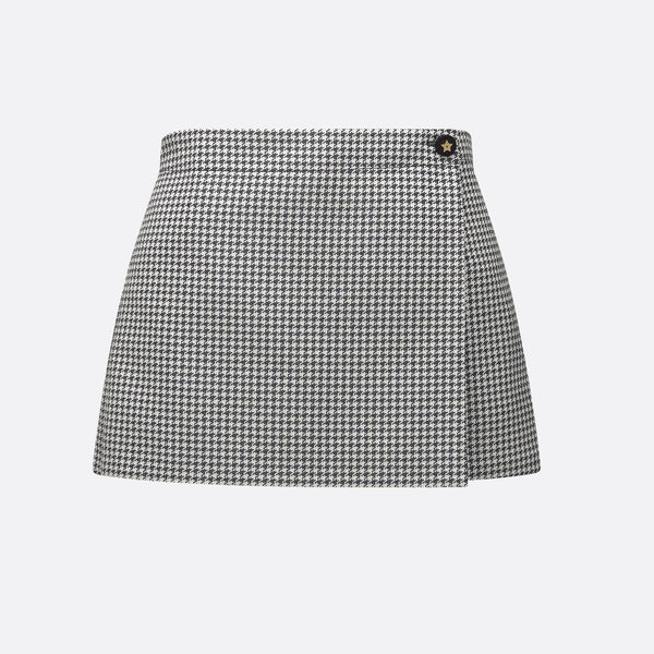 Skort