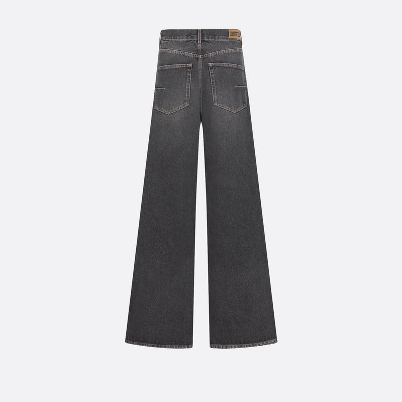 Flared Jeans