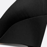 Adiorable Wedge Pump