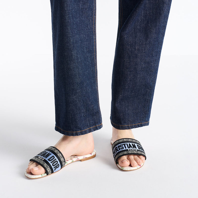 Dioramour Dway Slide