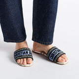 Dioramour Dway Slide