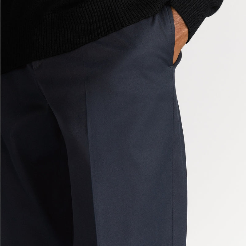 Chinos