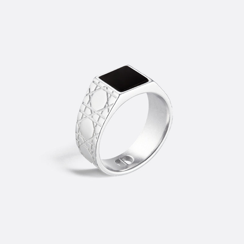Cannage Signet Ring