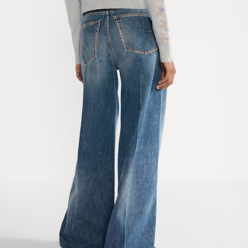 Flared Jeans