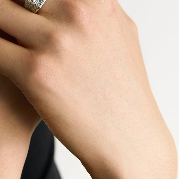 Dior Sparkle Signet Ring