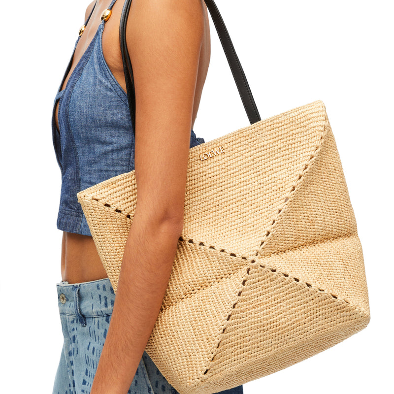 Puzzle Fold Tote in raffia