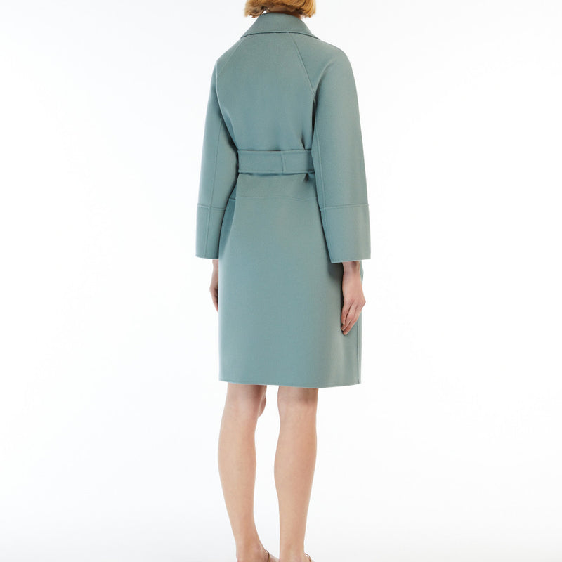 Double-faced short wool coat