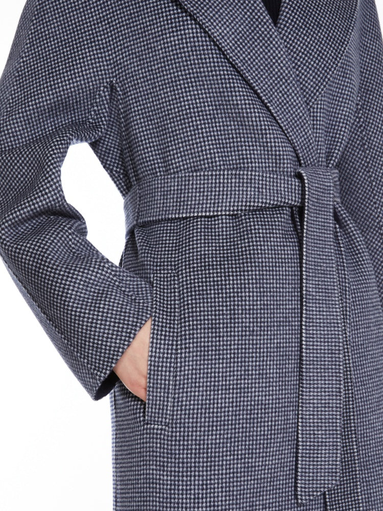 Patterned wool cardigan coat