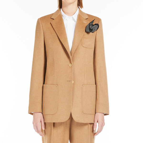 Single-breasted camel blazer