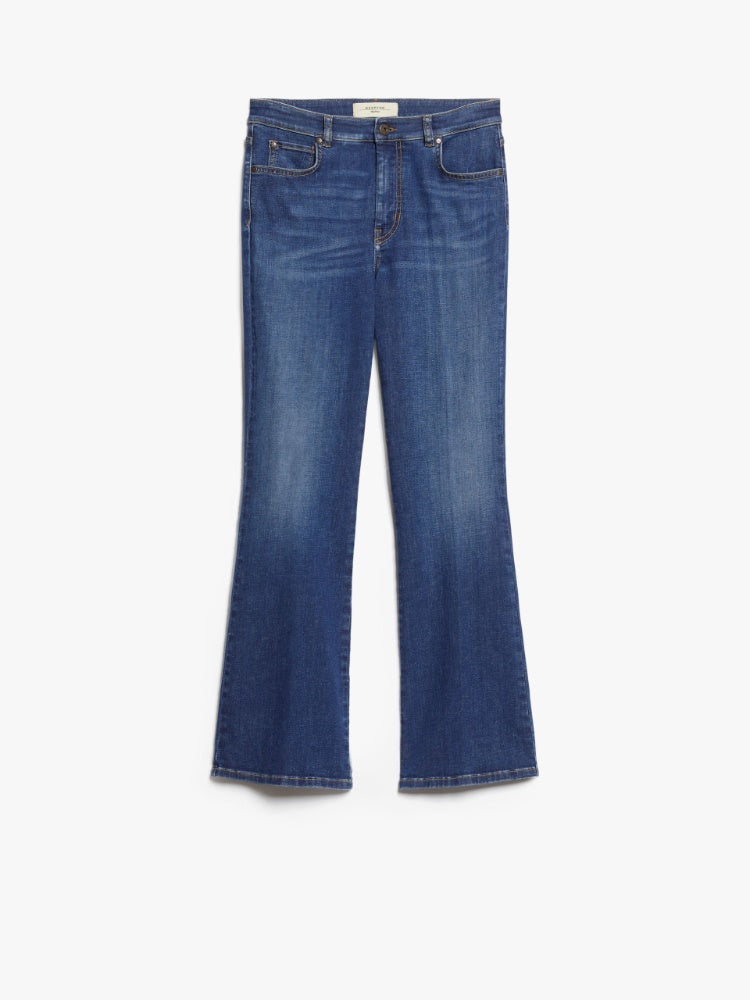 Comfortable denim cropped jeans