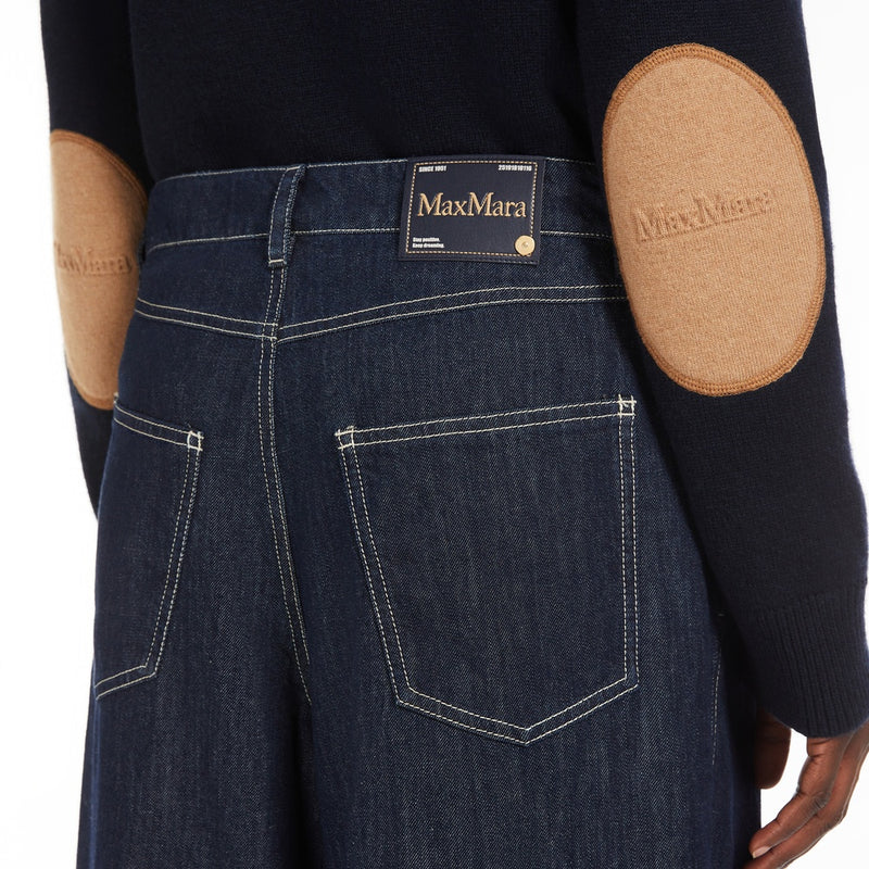 Wide-leg denim jeans
