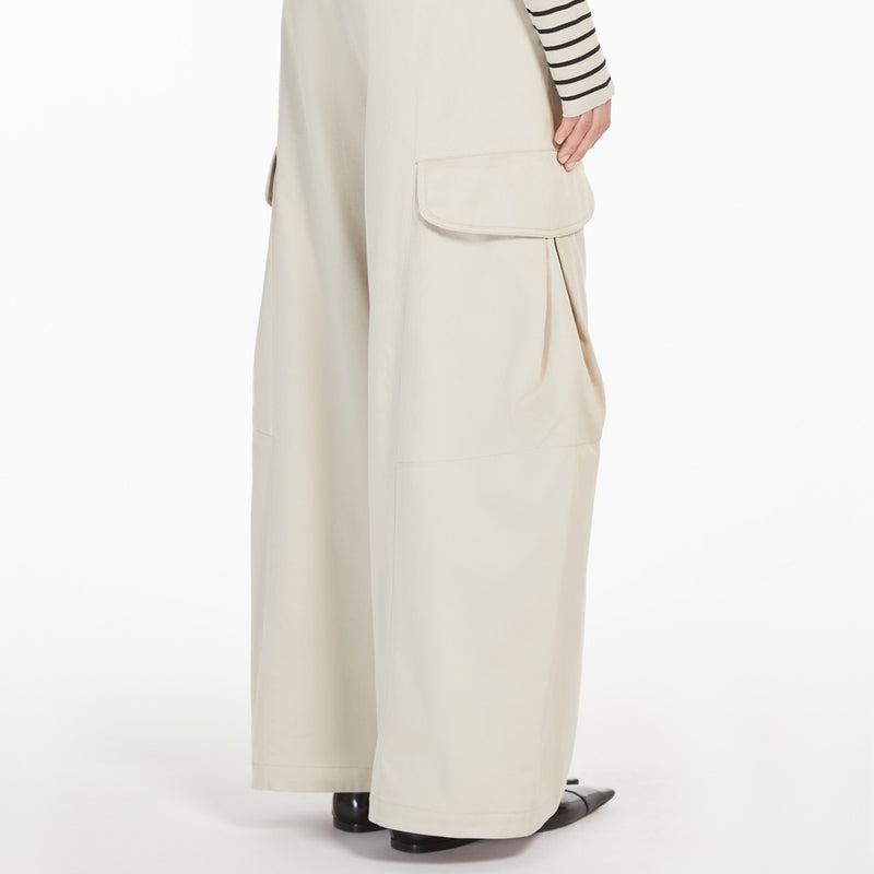 Gabardine cargo trousers