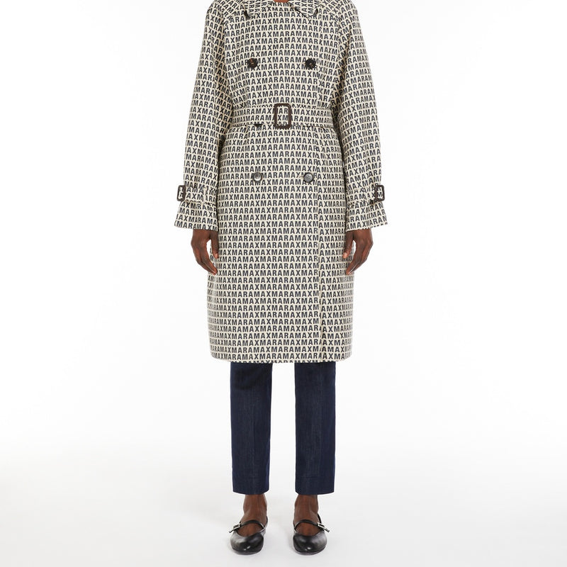 Double-breasted trench coat in water-repellent jacquard