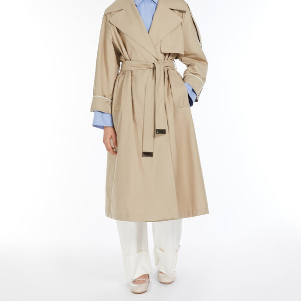Oversized trench coat in water-repellent twill