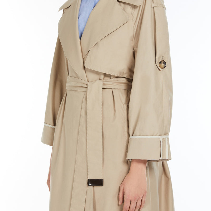 Oversized trench coat in water-repellent twill