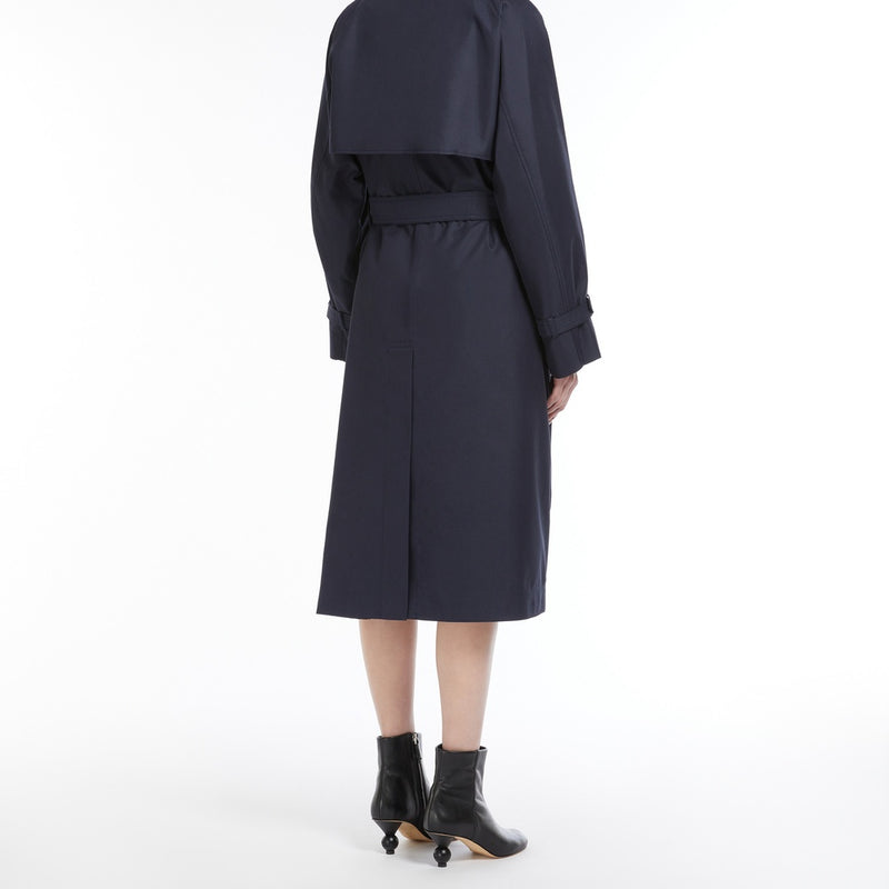 Reversible trench coat in water-repellent gabardine