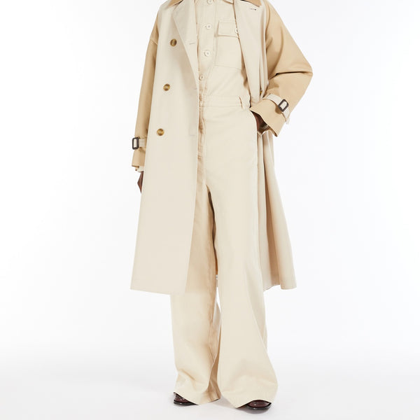 Reversible trench coat in water-repellent gabardine