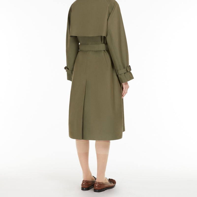 Reversible trench coat in water-repellent gabardine