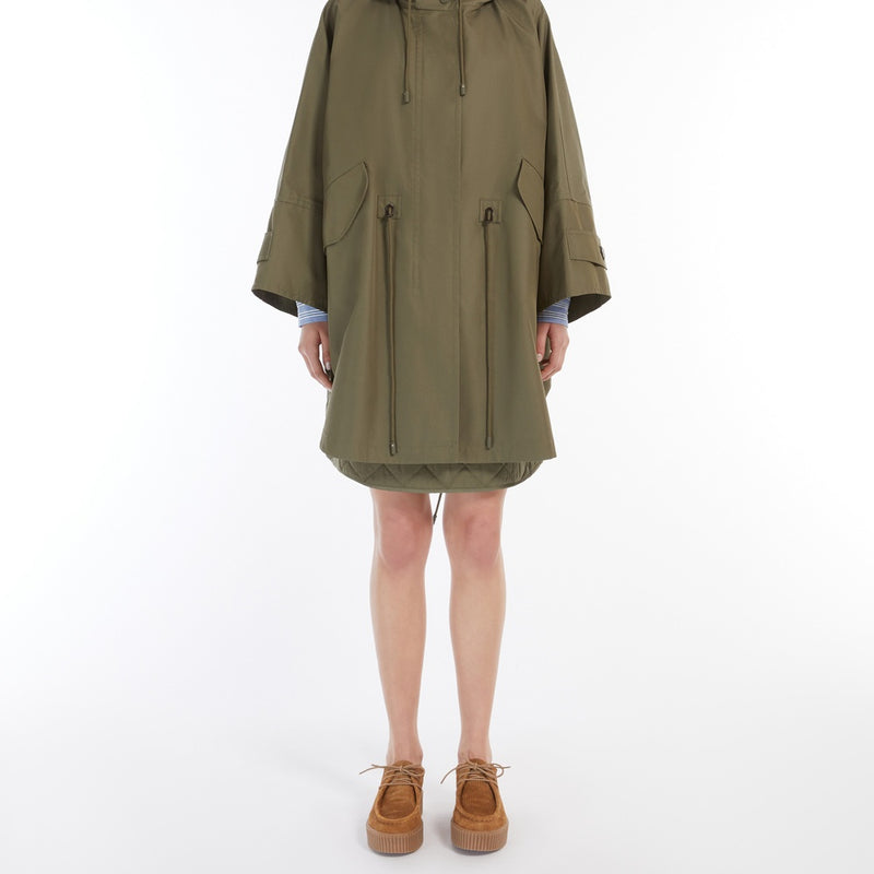 Water-repellent cotton gabardine cape