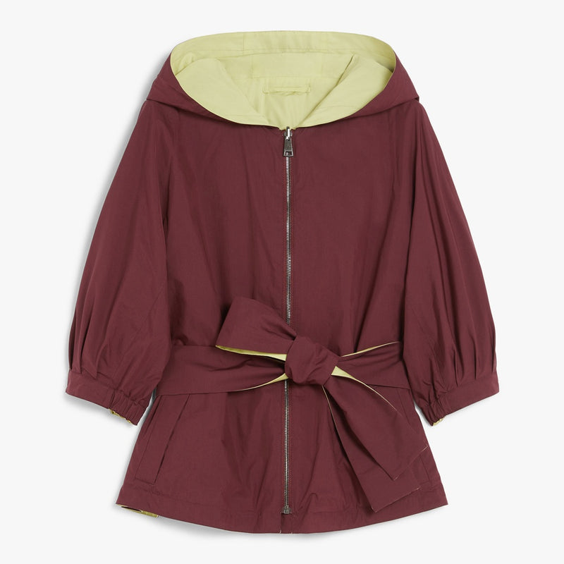 Reversible windbreaker in water-repellent fabric