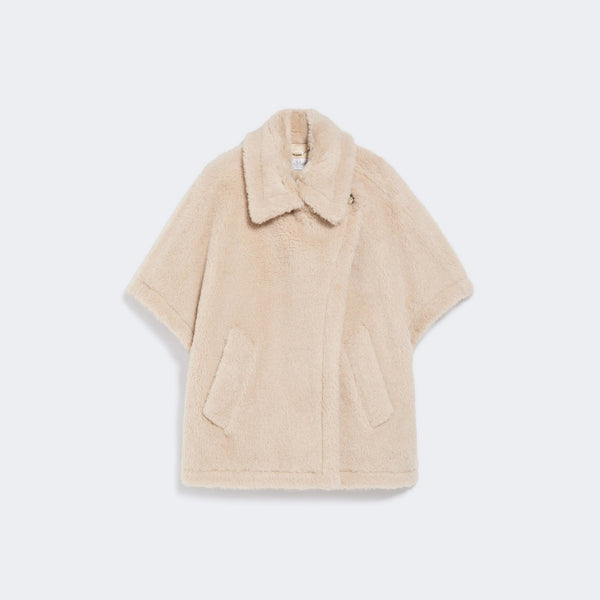 Alpaca wool teddy cloak