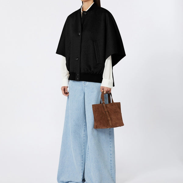 Lightweight cashmere cape