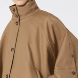 Short water-repellent gabardine cape