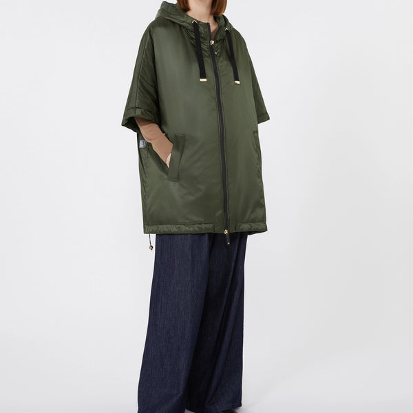 Quilted hooded cape in water-repellent canvas