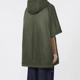 Quilted hooded cape in water-repellent canvas