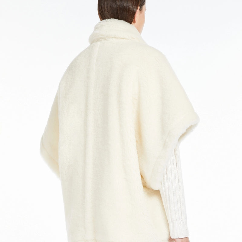 Alpaca wool teddy cape