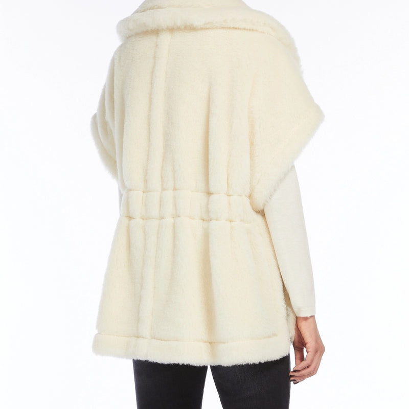 Alpaca wool teddy cape