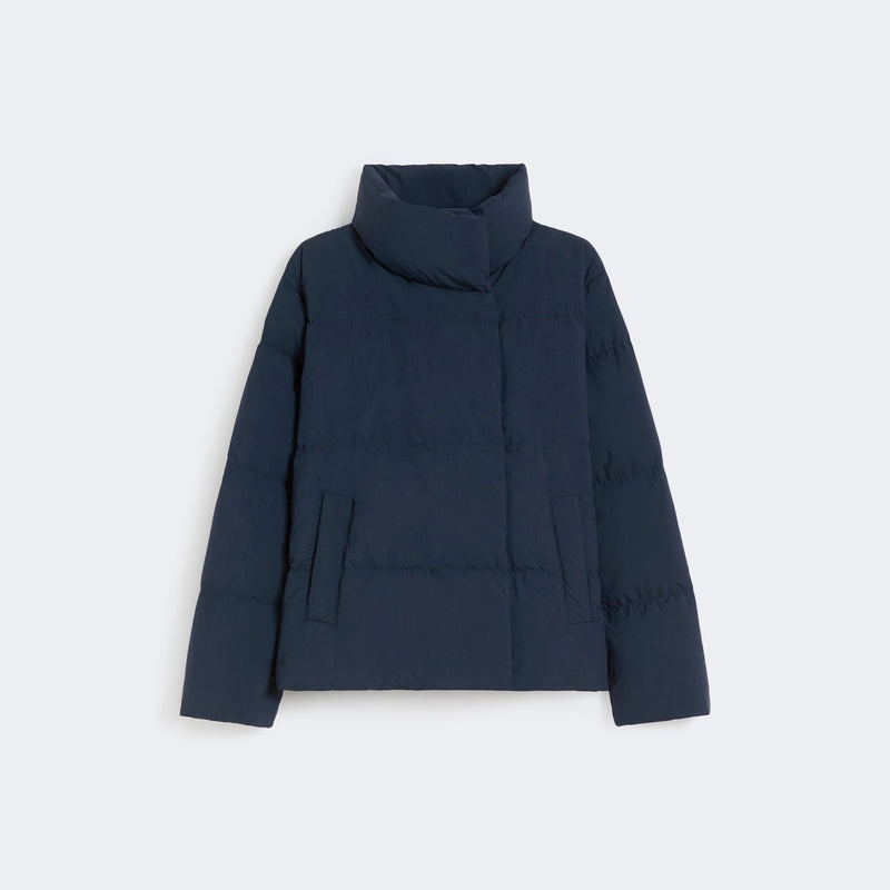 Short jacket in water-repellent fabric