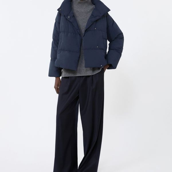 Short jacket in water-repellent fabric