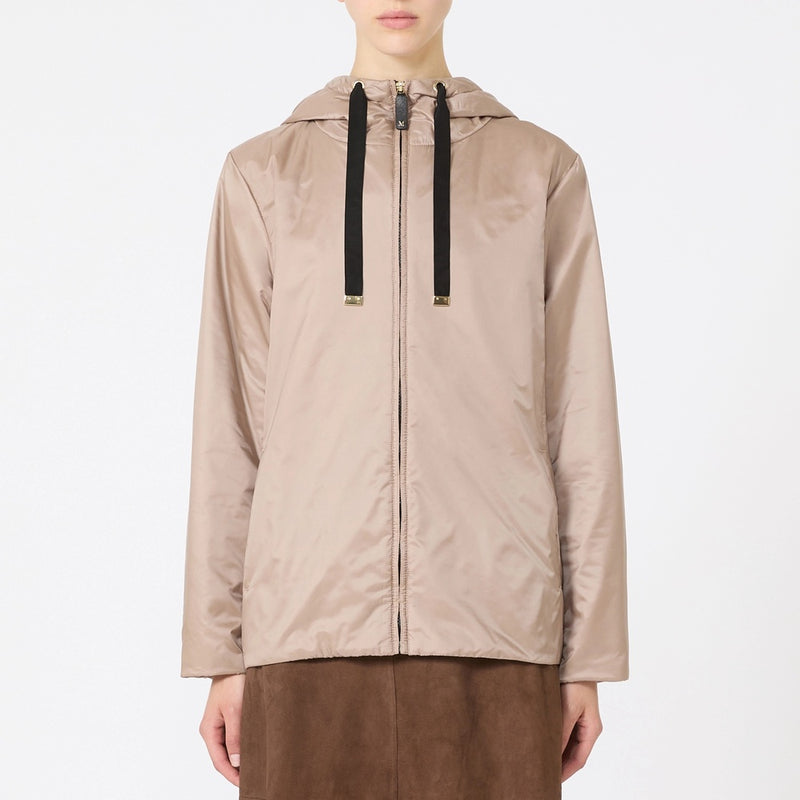 Quilted jacket with hood in water-repellent canvas