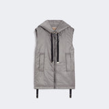 Quilted vest in water-repellent canvas with hood