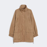 Water-repellent taffeta windbreaker