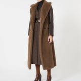 Sleeveless coat made of teddy, alpaca and wool