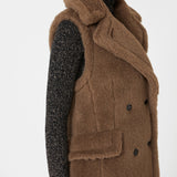 Sleeveless coat made of teddy, alpaca and wool