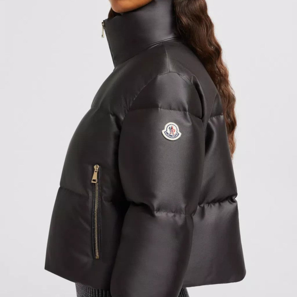 MONCLER Bonnelles Short Down Jacket J20931A00141597YK924