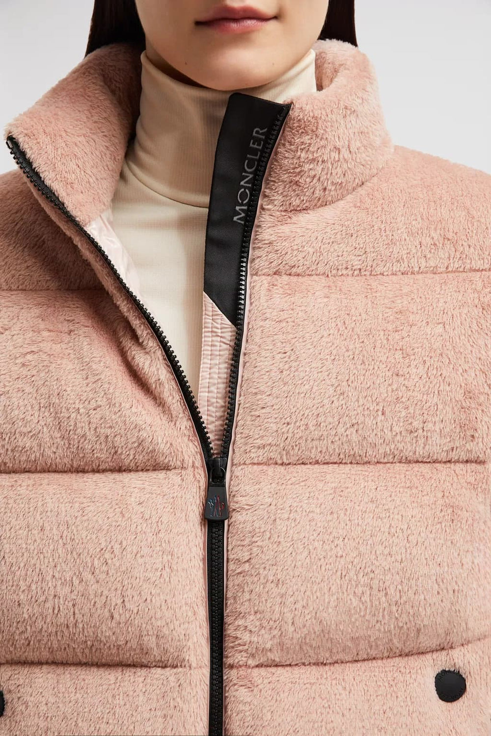 関税込 MONCLER  AYSE SHORT DOWN JACKET Black Ayse Polartec® Short Down Jacket - Short Down Jackets