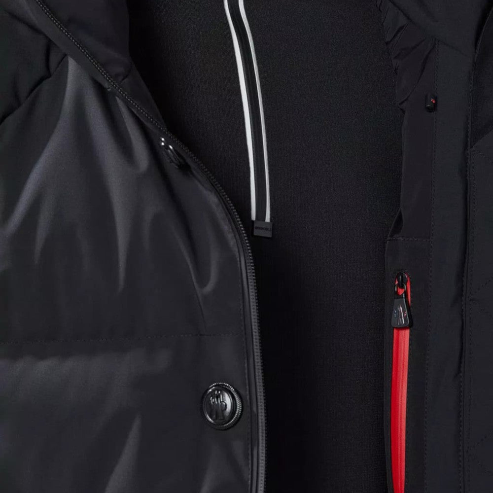 MONCLER Guyane Short Down Jacket J20981A5124053861999