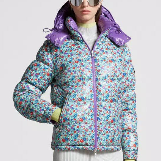 ダウンジャケット・コート MONCLER | Guimard Short Down Jacket MONCLER Guimard Short Down Jacket J10961A0002159791S08